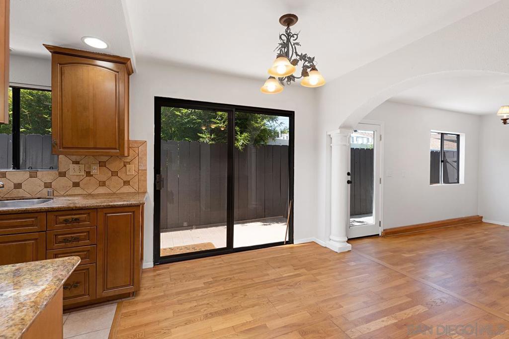 4620 North Avenue - photo 20