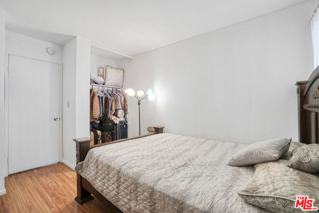20134 Leadwell Street, Winnetka CA: https://media.crmls.org/mediaz/cd246115-8435-42b7-8f3f-381583ce4d25.jpg