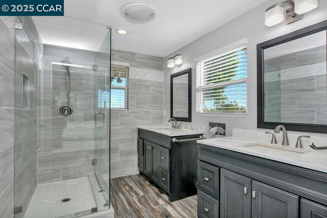 2280 Concord Ave, Brentwood CA: https://media.crmls.org/mediaz/cd249726-cbe2-4ee7-9aa8-429768a5cc4a.jpg