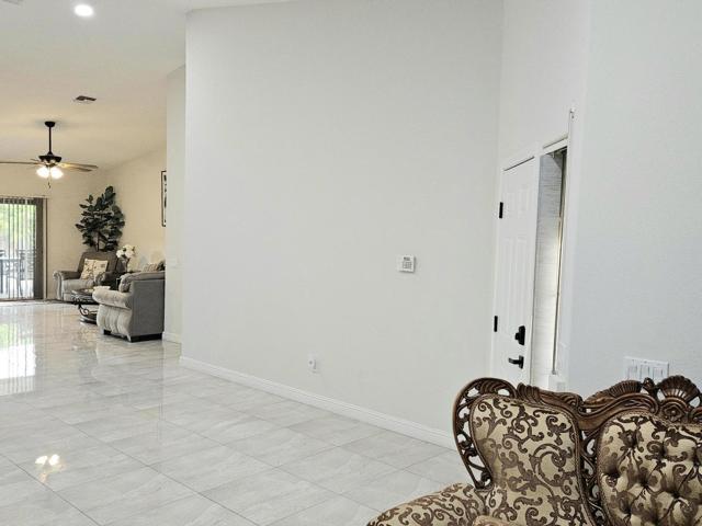 68520 Risueno Road, Cathedral City CA: https://media.crmls.org/mediaz/cd25063e-70f0-4130-a11b-d46d3361a686.jpg