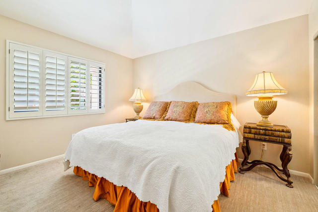 38960 Gladiolus Lane, Palm Desert CA: https://media.crmls.org/mediaz/cd2526d4-04c8-4377-8a94-bf0bf6c824e8.jpg