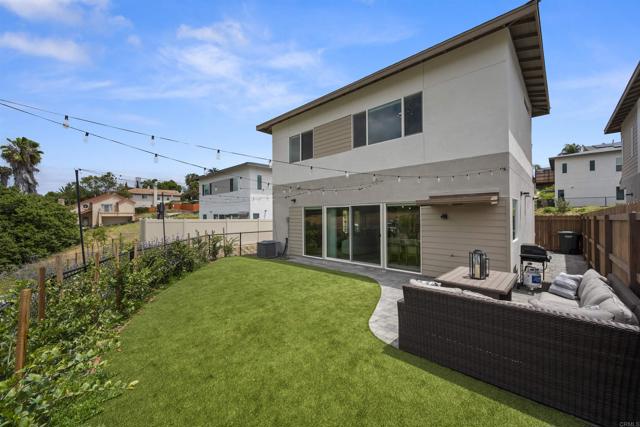 Detail Gallery Image 38 of 43 For 2210 Bonita Court, Lemon Grove,  CA 91945 - 3 Beds | 2/1 Baths