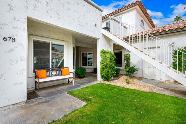 678 Vista Lago Circle N, Palm Desert, CA 92211