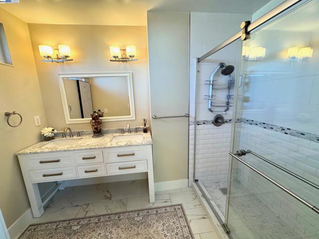 34288 Torrington Pl, Fremont CA: https://media.crmls.org/mediaz/cd272a6b-84f9-4065-bc9e-2b9e75a77a91.jpg