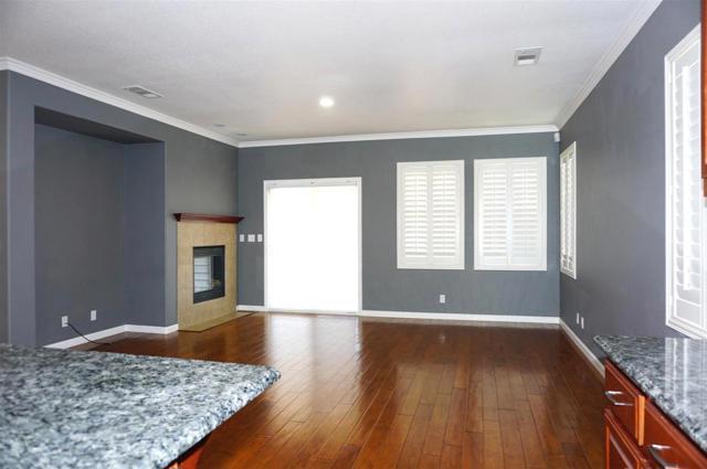 334 Honeybell Street, Los Banos CA: https://media.crmls.org/mediaz/cd2736f6-79ea-4500-af30-d16a320d4c7e.jpg