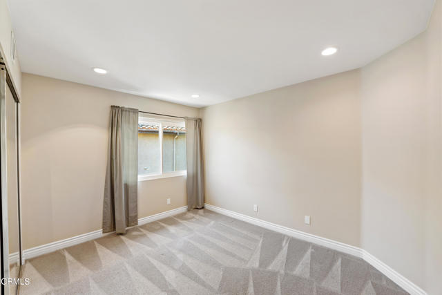 1347 La Culebra Circle, Camarillo CA: https://media.crmls.org/mediaz/cd2804de-b740-4b51-bc8a-d5bec2710927.jpg