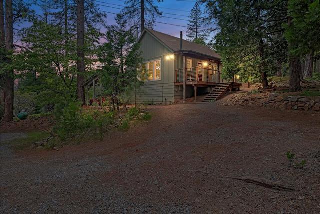 1753 Lightning Lane, Arnold CA: https://media.crmls.org/mediaz/cd2924a4-119c-4ef6-9be7-d20dc37579c8.jpg