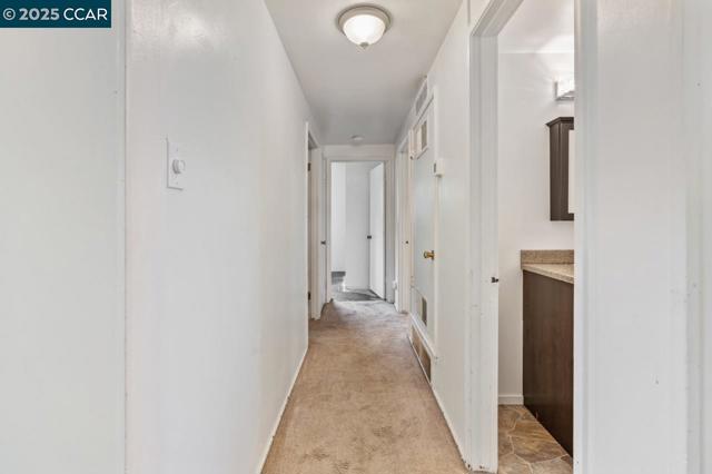 212 Towers Dr, Pacheco CA: https://media.crmls.org/mediaz/cd296603-2afb-481f-9e67-1b4c68d42a73.jpg