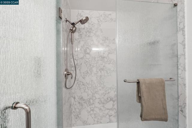 1560 Gilboa Dr, Walnut Creek CA: https://media.crmls.org/mediaz/cd297d24-d2d6-46a5-926a-642a27e7c3be.jpg