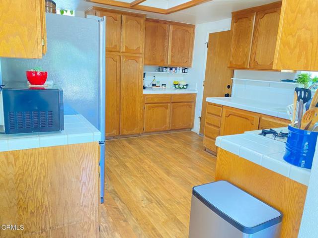 Detail Gallery Image 9 of 29 For 18300 Grant Pl, Tehachapi,  CA 93561 - 3 Beds | 2 Baths