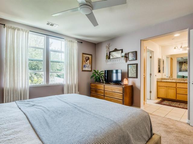140 Sarafina Way, Gilroy CA: https://media.crmls.org/mediaz/cd2a653d-8110-4f21-87e7-734b29b79fd4.jpg