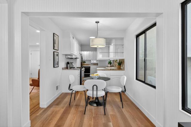 72 Cresta Vista Drive, San Francisco CA: https://media.crmls.org/mediaz/cd2a7fbf-d274-4af0-a65f-f71283429591.jpg