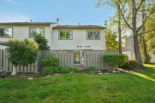 854 Erickson Lane, Foster City CA: https://media.crmls.org/mediaz/cd2b507a-36c5-4e21-854b-b6239dbc1e95.jpg