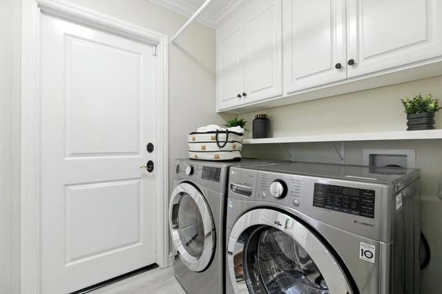 1869 Walnut Drive, Mountain View CA: https://media.crmls.org/mediaz/cd2cfcd8-6586-4a00-b355-f503e3fea626.jpg