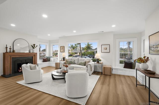 1091 Lincoln Ave, San Diego CA: https://media.crmls.org/mediaz/cd2d6eb5-a547-49d2-82fe-3b0395b701e8.jpg