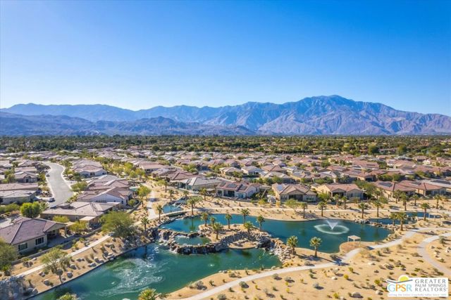 24 Zinfandel, Rancho Mirage CA: https://media.crmls.org/mediaz/cd2dff3b-13a9-4106-bbd5-4fe908b9d321.jpg