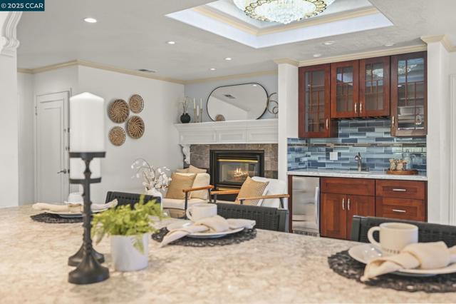 3698 De Rosa Ct, Concord CA: https://media.crmls.org/mediaz/cd2e9d51-5088-4241-b4b1-819d9a019474.jpg