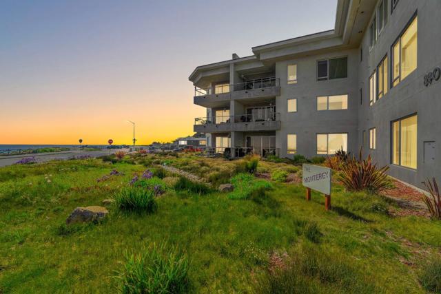 890 West Cliff Drive, Santa Cruz CA: https://media.crmls.org/mediaz/cd2f294a-ae7d-4e5a-8897-0e913107864c.jpg