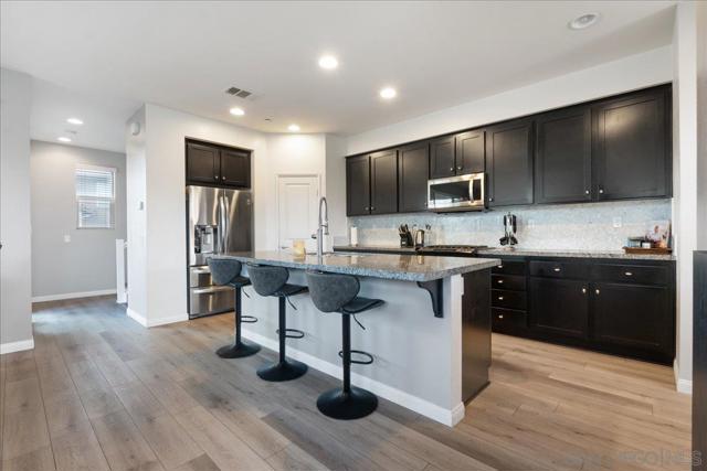 5506 San Roberto, San Diego CA: https://media.crmls.org/mediaz/cd2f420e-eaa0-4035-aec2-b9d934c586b9.jpg