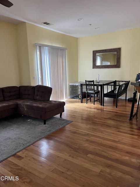 Detail Gallery Image 3 of 16 For 2671 Coral Gum Ln, Simi Valley,  CA 93065 - 4 Beds | 3 Baths