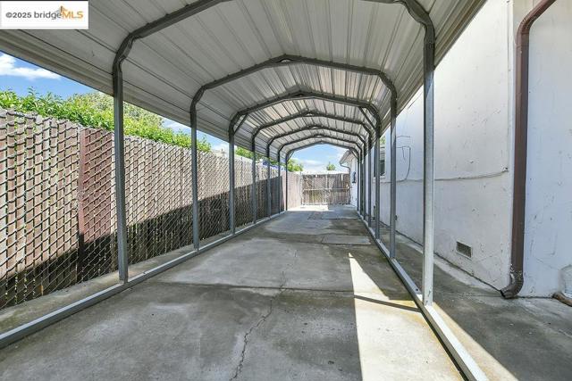 3026 El Monte Ct, Antioch CA: https://media.crmls.org/mediaz/cd301a82-c74b-435f-a3f8-80530770ae06.jpg