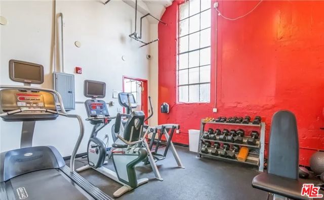 Image 20 of 25 For 420 San Pedro Street 224