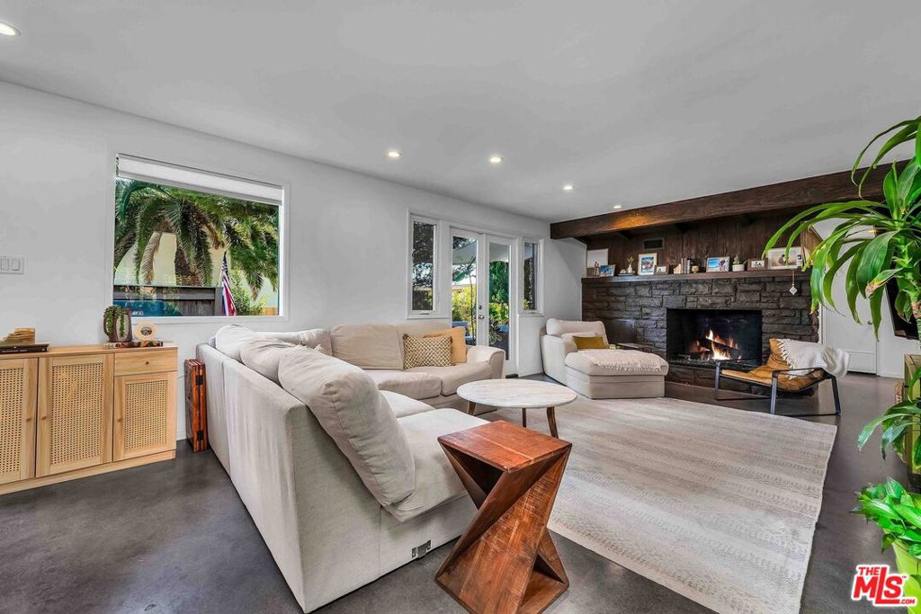 MLS #25614043 image #8