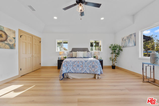 1722 E Turmont Street, Carson CA: https://media.crmls.org/mediaz/cd30adf6-926e-4d5f-a160-74c619c71c79.jpg