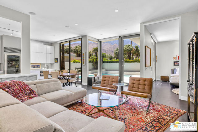 130 W Racquet Club Road, Palm Springs CA: https://media.crmls.org/mediaz/cd313664-e1f0-439e-ba6a-5460ffe969de.jpg
