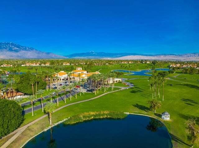 131 Desert Falls Circle, Palm Desert CA: https://media.crmls.org/mediaz/cd320f84-fbce-476a-86c4-545aaf9b9907.jpg