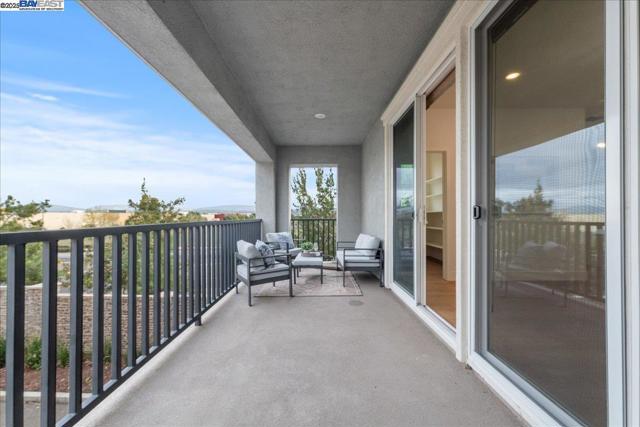 Image 25 of 39 For 2976 Stringham Way