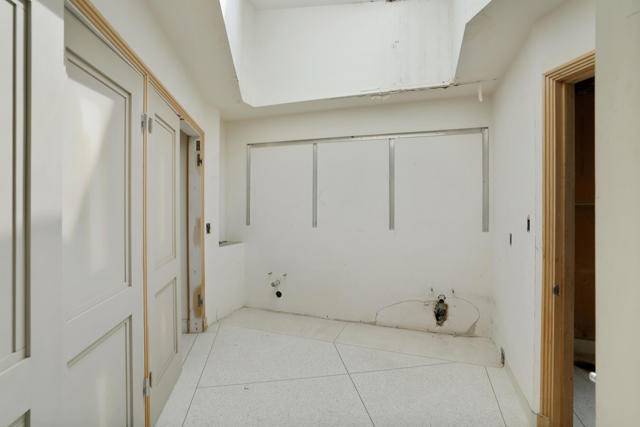 925 W Coronado Avenue, Palm Springs, CA 92262