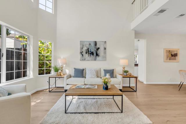 34307 Quartz Terrace, Fremont CA: https://media.crmls.org/mediaz/cd3303fa-0866-4149-8a45-2552e06a7440.jpg