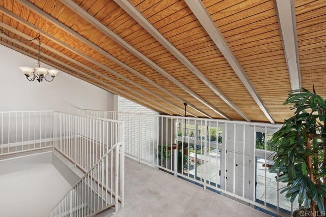 3404 Oak Cliff Dr, Fallbrook CA: https://media.crmls.org/mediaz/cd34269d-36ed-4797-8dae-196ddc4a7ea2.jpg