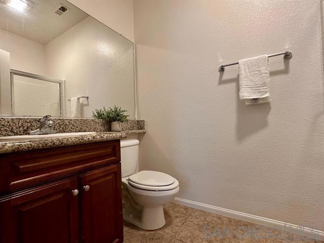MLS #250027347SD img 4
