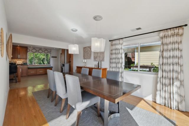 1619 Sunset Ridge Road, Los Gatos CA: https://media.crmls.org/mediaz/cd355d99-1480-4f75-8146-c39a58c4ef2a.jpg