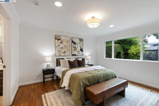 34264 Atteridge Pl, Fremont CA: https://media.crmls.org/mediaz/cd364687-3618-40cd-9147-c44d4440d3e2.jpg