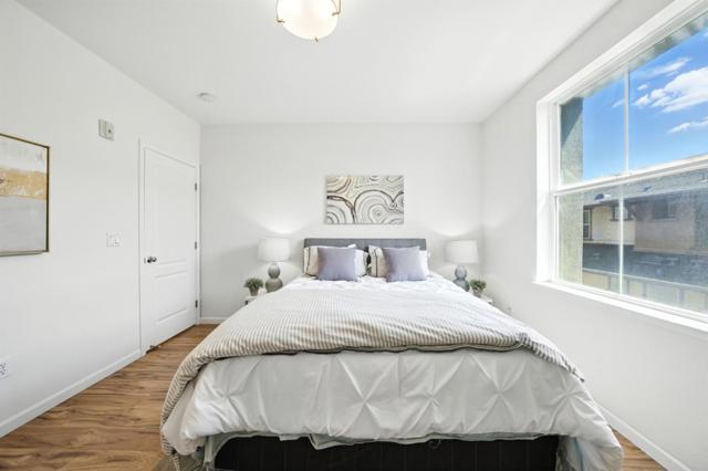 709 Modern Ice Drive, San Jose CA: https://media.crmls.org/mediaz/cd37ae88-614d-4e48-86c0-b151e7fd4a32.jpg