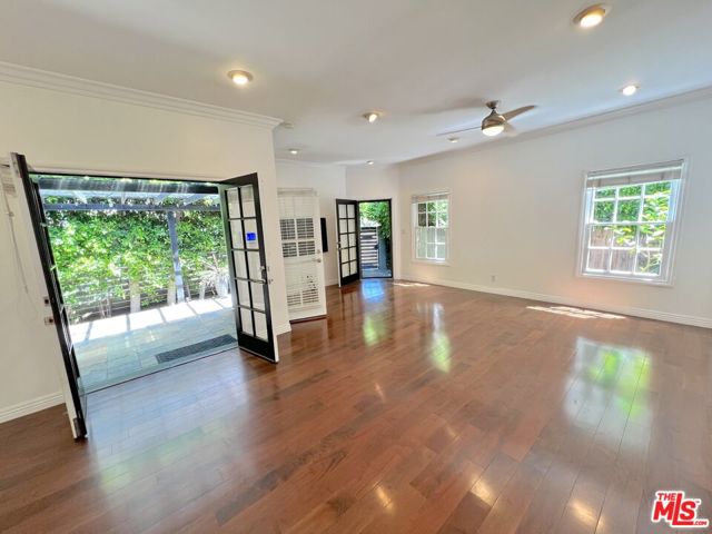 855 N Sweetzer Avenue, West Hollywood CA: https://media.crmls.org/mediaz/cd37febf-5a6d-4282-8841-6990d060f04a.jpg