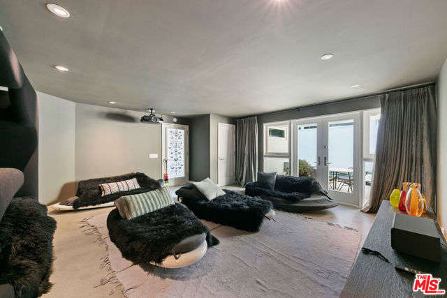 Drew Fenton | 27428 Pacific Coast Highway Malibu CA | MLS: 7336160
