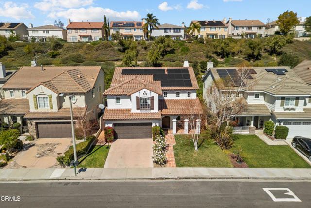 Detail Gallery Image 2 of 75 For 26149 Beecher Ln, Stevenson Ranch,  CA 91381 - 4 Beds | 4 Baths