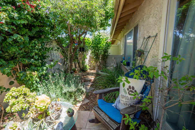 31123 Village 31, Camarillo CA: https://media.crmls.org/mediaz/cd3a0599-53ab-4881-9bec-bd63c2d3e4b5.jpg