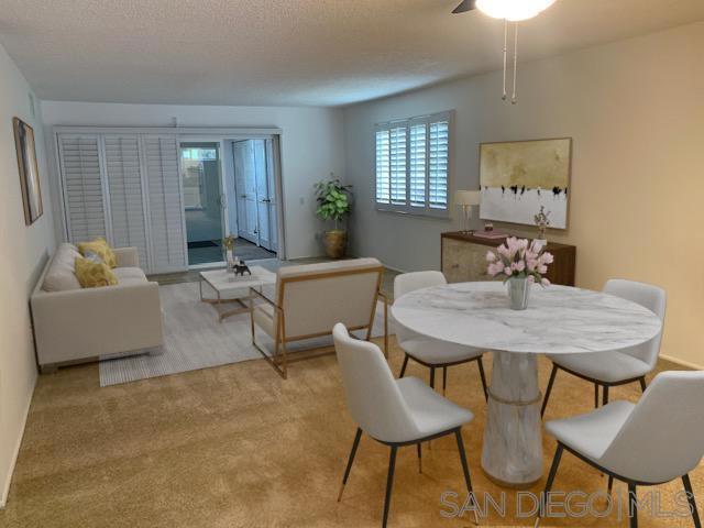16599 Caminito Vecinos, San Diego CA: https://media.crmls.org/mediaz/cd3a712f-d23d-461e-a65e-4e02c2d7be75.jpg