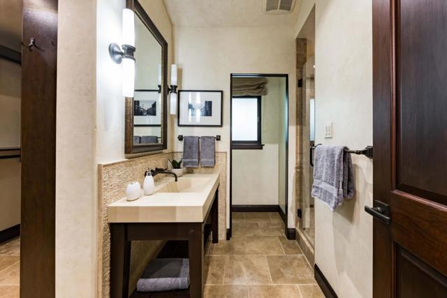 40 Tagus Court, Portola Valley CA: https://media.crmls.org/mediaz/cd3ad918-05c1-4db4-be72-a63aa08a015b.jpg