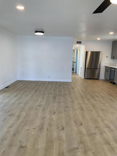 Detail Gallery Image 8 of 29 For 410 S First St #131,  El Cajon,  CA 92019 - 2 Beds | 2 Baths