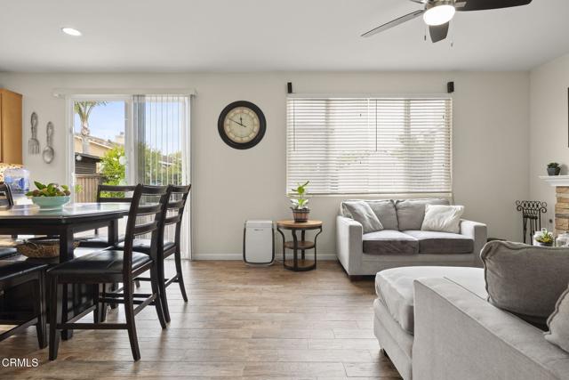 371 Huerta Street, Oxnard CA: https://media.crmls.org/mediaz/cd3d017f-4ce8-4540-8526-4d3019261897.jpg