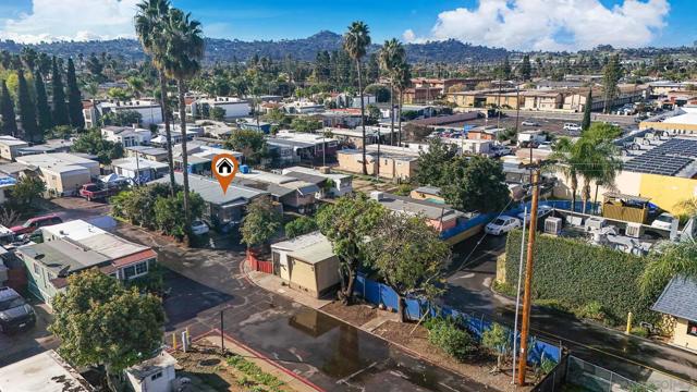 150 S Anza St, El Cajon CA: https://media.crmls.org/mediaz/cd3d919a-b639-4780-b7cb-224cc59254cf.jpg
