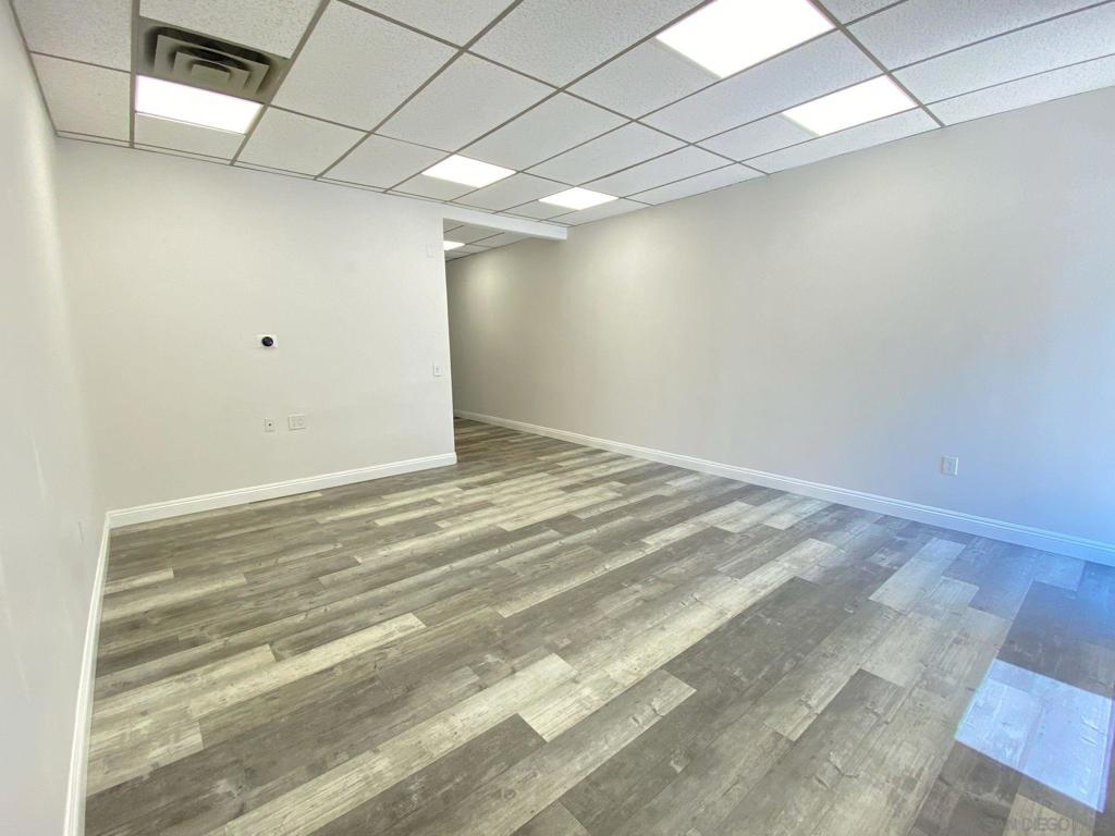 MLS #250040949SD image #9