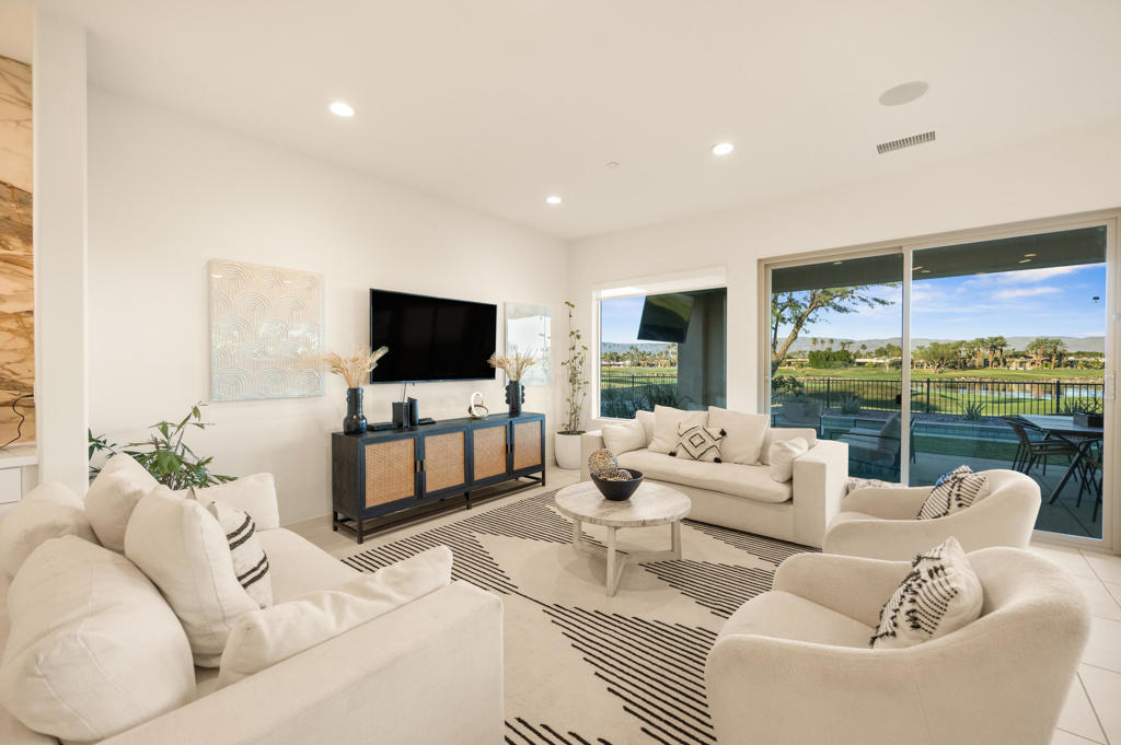 MLS #219138110DA image #3