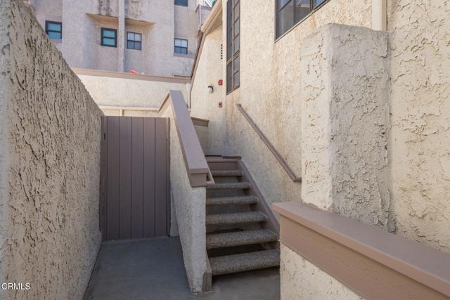 Detail Gallery Image 5 of 37 For 409 Shoreview Dr, Port Hueneme,  CA 93041 - 2 Beds | 2 Baths